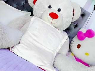 sweet-zoee2 webcam
