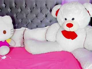  sweet-zoee2 chat room