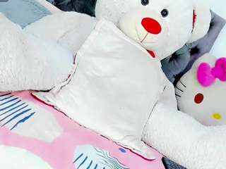  sweet-zoee2 chat room