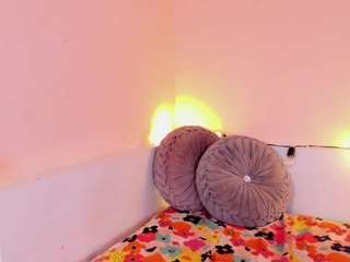 apriil-moon20 webcam