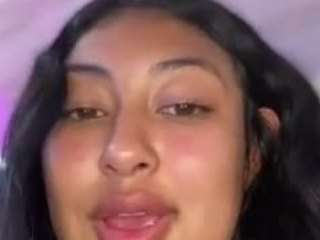 pocahontaspower Live Webcam on CamSoda