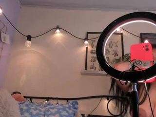 pocahontaspower webcam model