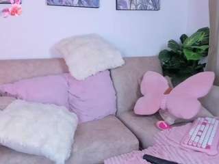 fernandx005 Live Webcam on CamSoda