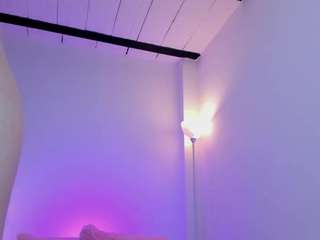 ice-grace's CamSoda show and profile