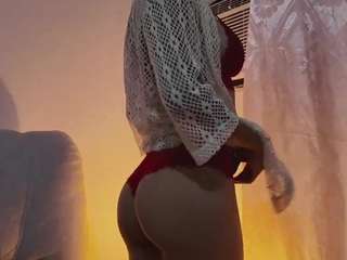 kelayabrunette webcam