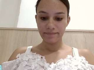 kelayabrunette live profile
