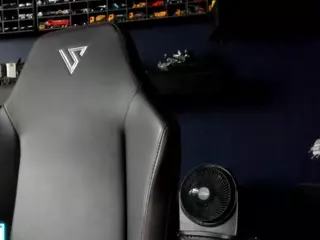 SamanthaWatsonn's Live Sex Cam Show