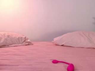 tila-tequilas's CamSoda show and profile