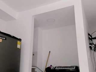 cata-small-cock