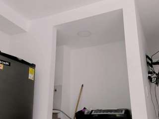 cata-small-cock