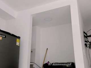 cata-small-cock