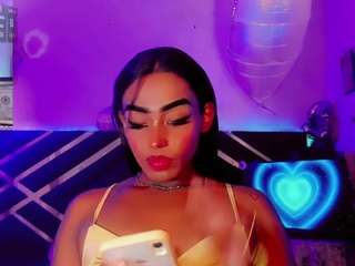 devilcharlotte Live Webcam on CamSoda