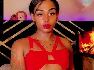 devilcharlotte Live Webcam on CamSoda
