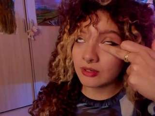 Merida-Red live webcam show