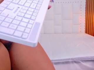 naughtyebonyy webcam