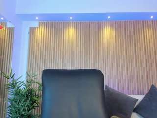  scarlette-jonnes chat room
