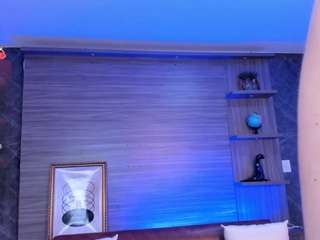 scarlette-jonnes webcam model