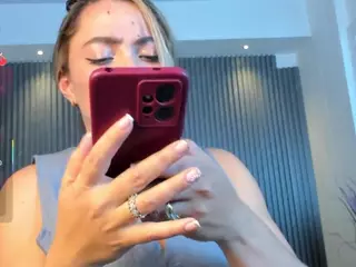 scarlette-jonnes's Live Sex Cam Show