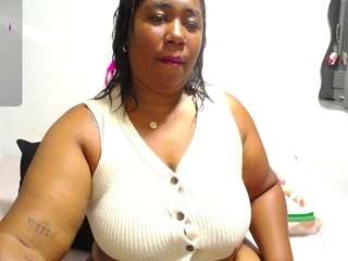 thickebonymilf