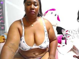 thickebonymilf