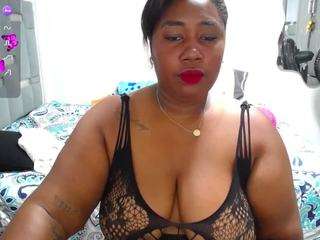 thickebonymilf