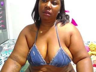 thickebonymilf