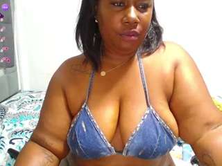 thickebonymilf