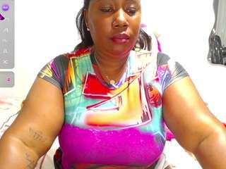 thickebonymilf