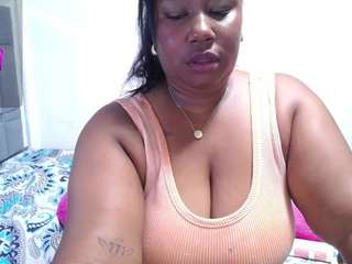 thickebonymilf