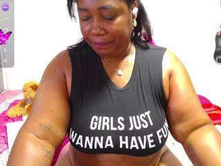 thickebonymilf