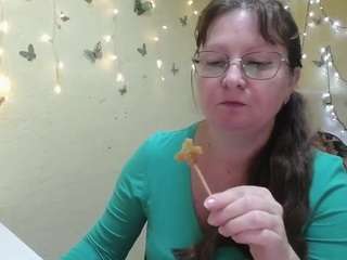 vanessahotts live cam profile