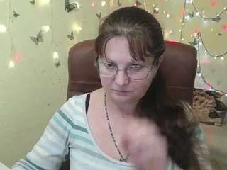 le modèle vanessahotts est en webcam porno dans un show sur le site camsoda, il possède les tags suivants: amateur,living room,toys,tease,strip,solo,natural,masturbation,massage,lovense,lesbian,anal,hairy-pussy,dildo,creampie,control,brown eyes,bondage,bj,bedroom