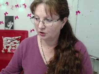 vanessahotts's CamSoda show and profile