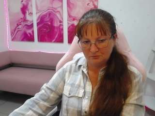 VanessaHotts live cam preview