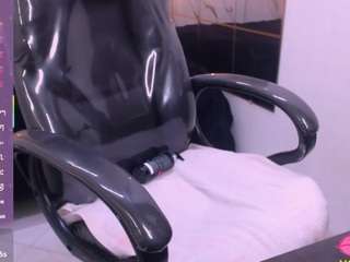  kat-abril18 chat room