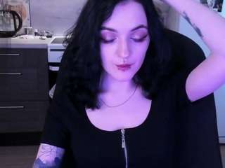 Lina live webcam show