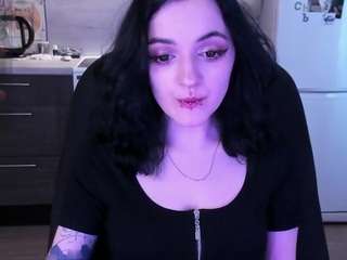 Lina live webcam show