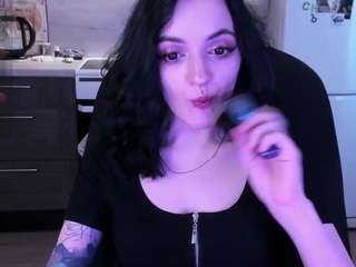 Lina live webcam show