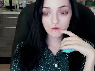 Lina's Live Sex Cam Show