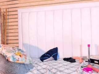 Lilyfoxx-1