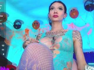 venuswhit webcam model