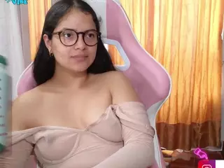 Ammelie's Live Sex Cam Show