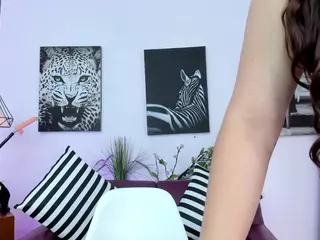 Andreabaker's Live Sex Cam Show