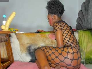 vicky-hot