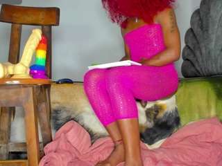 vicky-hot