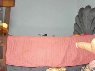 vicky-hot