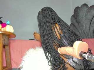 vicky-hot