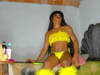 vicky-hot