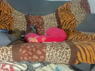 Vicky-Hot's Live Sex Cam Show