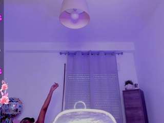 briana-walker webcam